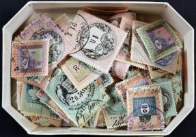 250 db klf magyar okmánybélyeg dobozban