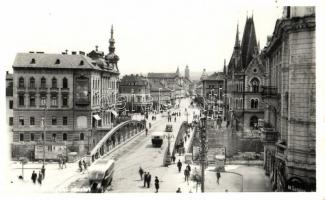 Kolozsvár, Szamos híd, Minerva gyógyszertár, Segesváry és S. Finkler üzlete / bridge, pharmacy, shops, autobus
