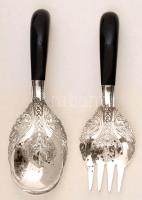 Gazdagon díszített ezüst (Ag) salátakeverő villa és kanál ébenfa nyéllel, foltos, jelzett, br: 234 g