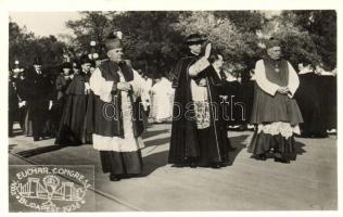 1938 Budapest, XXXIV. Nemzetközi Eucharisztikus Kongresszus, Pacelli bíboros áldást oszt