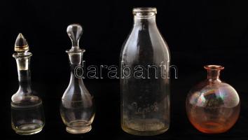 3 darabos üveg tétel: régi szakított likőrös üveg dugóval, m: 20 cm + régi likőrös üveg dugóval, m: 21 cm + gömb alakú szakított üveg, m: 12 cm; régi tejes üveg, m: 23 cm