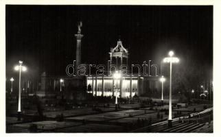 Budapest XIV. Hősök tere, XXXIV. Nemzetközi Eucharisztikus Kongresszus, Főoltár