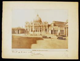 cca 1920 Róma, Szt. Péter bazilika, a kép alatt ajánló sorokkal, 24,5×18,5 cm