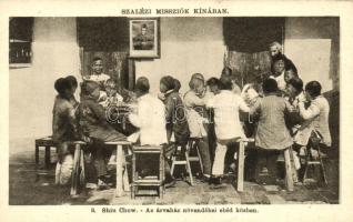 Shiu Chow, Szalézi missziók Kínában; az árvaház növendékei ebéd közben / Salesian mission in China