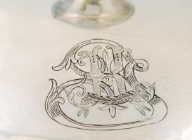 Ezüstözött alpakka leveses tál fedéllel, jelzett, d: 20 cm, m: 15,5 cm