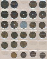 Dánia 339db vegyes fémpénz albumba rendezve T:vegyes
Denmark 339pcs of mixed coins in album C:mixed