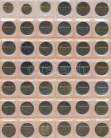 Norvégia 242db vegyes fémpénz albumba rendezve T:vegyes
Norway 242pcs of mixed coin in album C:mixed