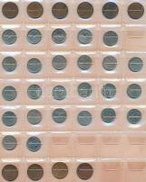 Norvégia 242db vegyes fémpénz albumba rendezve T:vegyes
Norway 242pcs of mixed coin in album C:mixed