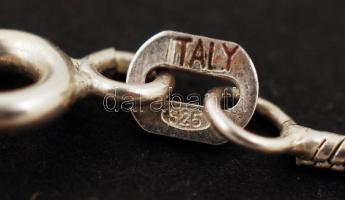 Rózsakvarc függő ezüst (Ag) láncon, jelzett, lánc súlya: 3,5 g