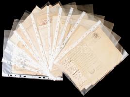 cca 1860-1940 Okmánybélyeges okmányok gyűjteménye, összesen kb 50 db különféle lerovásokkal, sok koraival