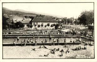 Kovászna, Strand; Bara Lajos dohánytőzsde kiadása / swimming pool