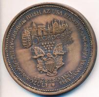 Bozó Gyula (1913-2004) 1989. "George Bush látogatása Magyarországon" Br emlékérem (42,5mm)...