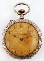 cca 1900-1930 Ezüst (Ag.) Speciosa olasz zsebóra, kissé kopott, gravírozott számlappal, körülötte gazdag ornamentális díszítéssel, Per la patria e per il re felirattal, hátlapján hazafias tematikájú jelenettel, jelzett, javításra szorul br: 56,3 gr / cca 1900-1930 Silver (Ag.) Speciosa Italian clock, the clockface is a bit worn-out, with etchwork on it, with ornamental decoration and Per la patria e per il re inscription, with patriotic scene on the back needs repair