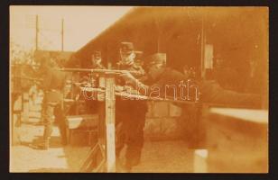 1915 Nagyvárad, Lövészgyakorlat, fotólap, feliratozva, 14x9 cm