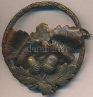~1920-1930. Bonz vadász jelvény (38mm) T:2