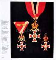 Makai Ágnes - Héri Vera: Kitüntetések. Bp., 1990, Zrínyi. Gazdagon illusztrált. Kiadói műbőr kötésbe...