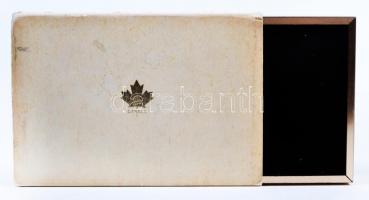 Kanada 1976. "Montreáli Olimpia" 3xklf darabból álló Br bélyeg replika + bélyeg eredeti dí...