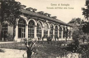 Battaglia Terme (Terme di Battaglia), Veranda dell'hotel delle Terme / hotel terrace
