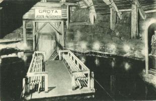 Wieliczka, Lake in the grotto of Pilsudski, mine interior (EK)
