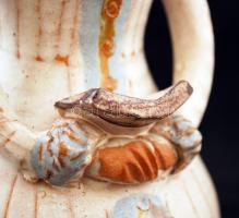 Kiss Roóz Ilona (1920-2010): Felolvasó asszony. Mázas festett kerámia gyertyatartó, jelzett, hibátla...