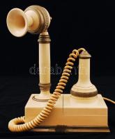 Régi krémszínű telefon, jó állapotban, 30x18x11 cm