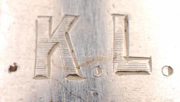 6 személyes komplett, ezüst (Ag.) evőeszköz készlet: 6 db kanál, 6 db villa, 6 db kés (1 db az illes...