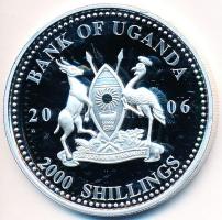 Uganda 2006. 2000Sh Ag "A labdarúgás halhatatlanjainak csarnoka - Spanyolország 1960-as évek/Francisco Gento" (25,58g) T:PP Uganda 2006. 2000 Shillings Ag "Hall of Fame of football - Spain 1960s/Francisco Gento" (25,58g) C:PP