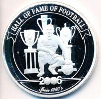 Uganda 2006. 2000Sh Ag "A labdarúgás halhatatlanjainak csarnoka - Spanyolország 1960-as évek/Fr...