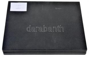 Éremtartó kazetta kivehető tálcával, 24 férőhellyel, használt, de újszerű állapotban