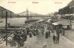 Budapest, Dunai rakpart, vásár, gőzhajó