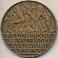 Szeged 1981. "Huszonötödik Nemzetközi Maratoni Verseny" Br emlékérem (60mm) T:1-