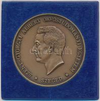 1987. "Szent-Györgyi Albert Orvostudományi Egyetem Szeged névadó ünnepélye alkalmából kiadott emlékérem" Br, sérült eredeti tokban (42,5mm) T:1