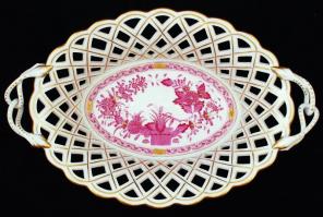 Herendi indiai kosár mintás áttört kosár, kézzel festett, jelzett, restaurált, m:8 cm, 22×35 cm