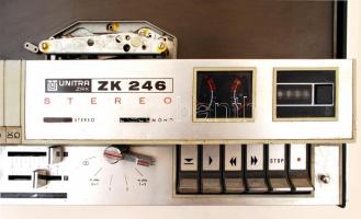 Régi Unitra ZK 246 Stereo lengyel magnetofon, 45×17×40 cm