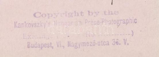 1927. június, Kankowszky Ervin felvétele Kecskeméten, a sakkmesterek nemzetközi versenyén, feliratoz...