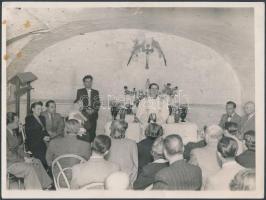 1944. június 15. Szécsi István: Budapest, óvóhely szentelése, feliratozott fénykép, kisebb barna foltokkal, 18x24 cm