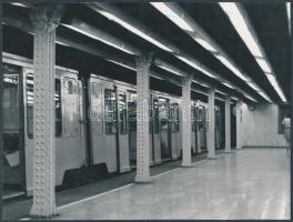 cca 1980 Budapest, millenniumi kisföldalatti továbbépítése, modernizálása, 7 db közlekedéstörténeti fénykép, 18x24 cm