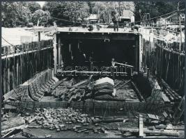 cca 1980 Budapest, millenniumi kisföldalatti továbbépítése, modernizálása, 7 db közlekedéstörténeti ...