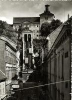 20 db MODERN használatlan fekete-fehér horvát városképes lap; csak Zágráb / 20 modern unused black and white Croatian town-view postcards; only Zagreb