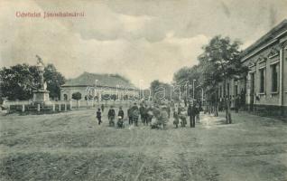Jánoshalma, tér