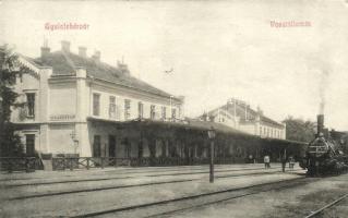 Gyulafehérvár, vasútállomás, gőzmozdony / railway station, locomotive