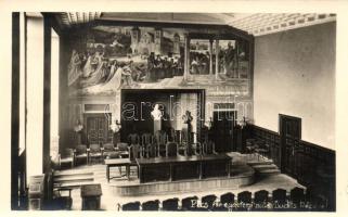 Pécs, Egyetemi aula, Dudits festménye, belső