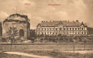 Pécs, Gyermekmenhely