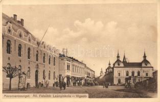 Máramarossziget, Állami felsőbb leányiskola, Vigadó, Dreher sörcsarnok / girl school, beer hall (EK)