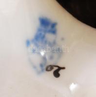 Zsolnay modern füles váza, jelzett (tervező:Török János), kézzel festett, hibátlan, m:14 cm