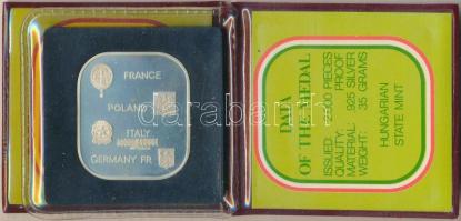 1982. "MLSZ / FIFA Világbajnokság Spanyolországban" Ag emlékérem eredeti tokban, tanúsítvá...