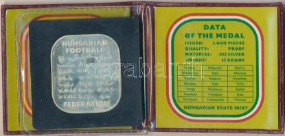 1982. "MLSZ / FIFA Világbajnokság Spanyolországban" Ag emlékérem eredeti tokban, tanúsítvá...