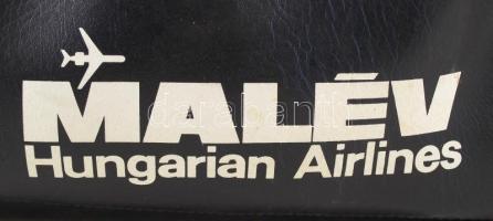 Retro MALÉV utazótáska jó állapotban
