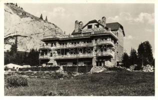 Gyilkos-tó, Napsugár penzió / lake, hotel