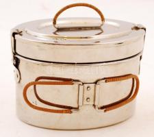 Hordozható orvosi sterilizátor a századfordulóról, jelzett